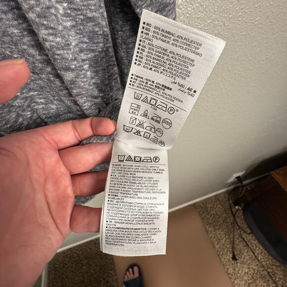 Gap Woman's Size Medium Dual Gray Blue Toned Flowy Tunic Style 3/4 Sleeve Shirt - Picture 6 of 9